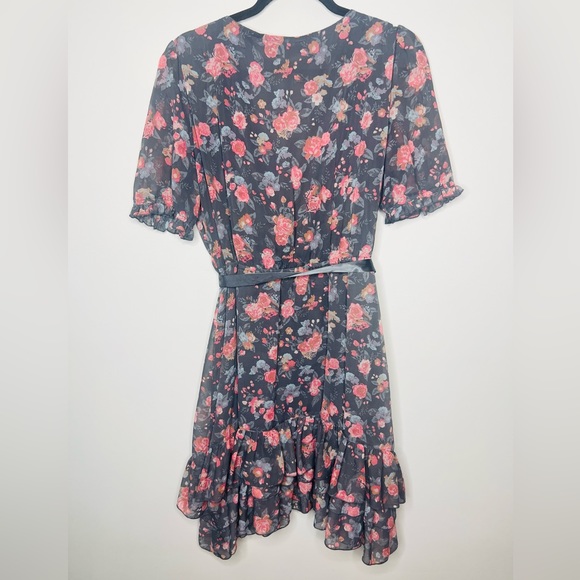 EDC Esprit De Corp 14 Grey with Pink Flowers Gently Used Mini Dress Asymmetrica - Picture 2 of 6